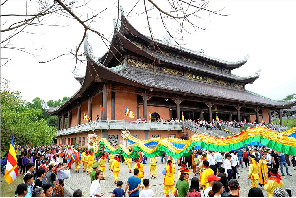 lễ hội chùa bái đính